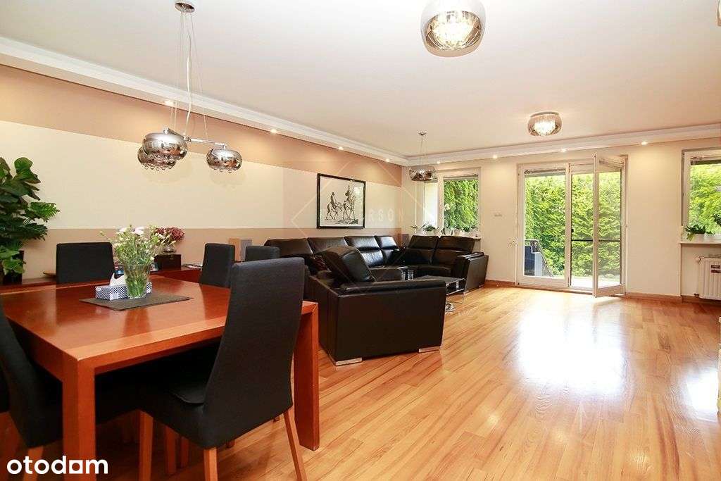 Dom z widokiem na zieleń przy metrze Natolin-3