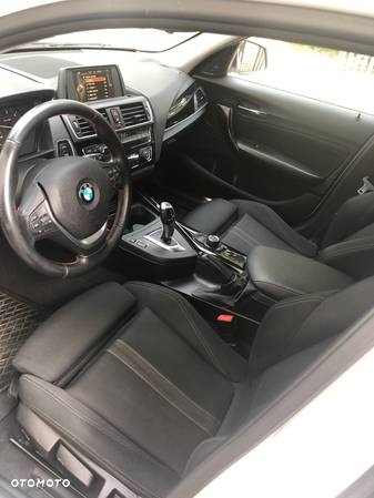 BMW Seria 1 118d Sport Line - 9