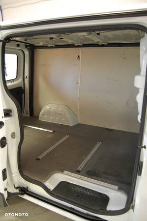 Opel Vivaro L1H1 - 19