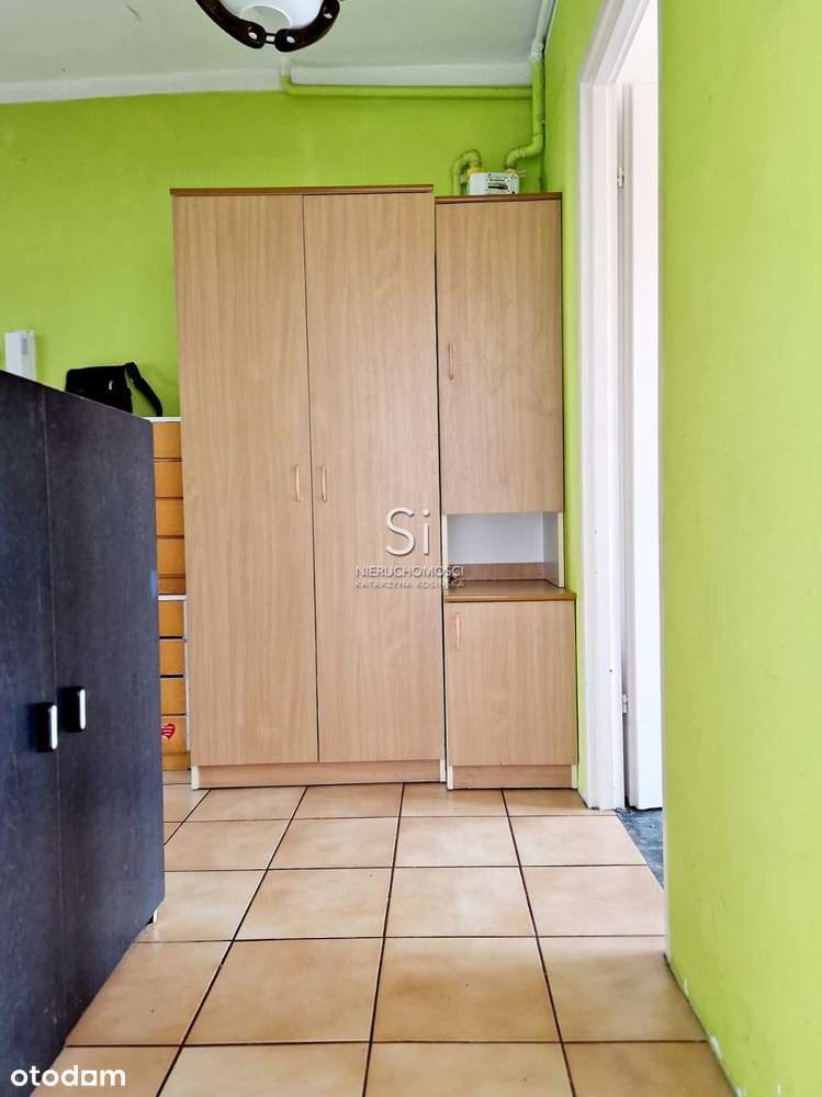 Na sprzedaż 2 pokoje, duży balkon, oddzielna kuchn-9