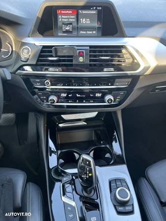 BMW X4 xDrive20i AT xLine - 7