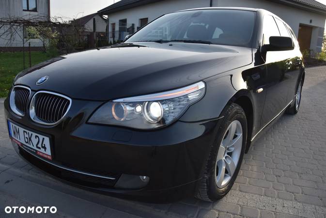 BMW Seria 5 525d Touring Edition Exclusive - 34