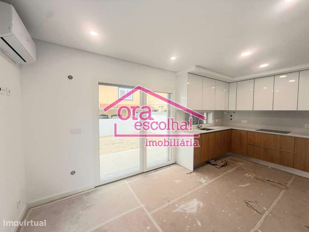 Moradia nova GEMINADA T4 com 2 Suítes e Pérgola no Pinhal do Genera... - Grande imagem: 5/23