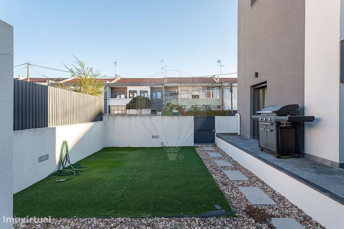 Moradia T4 para venda - Grande imagem: 4/25