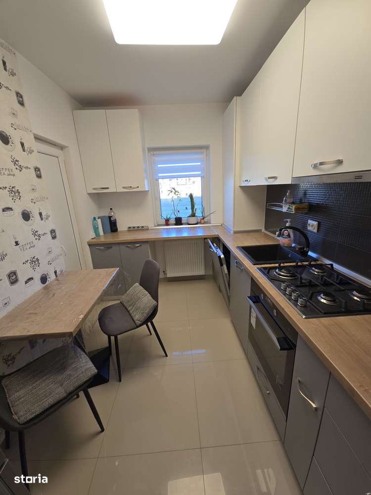 Apartament 3 camere decomandate, 2 bai, balcon - Imagine principală: 5/19