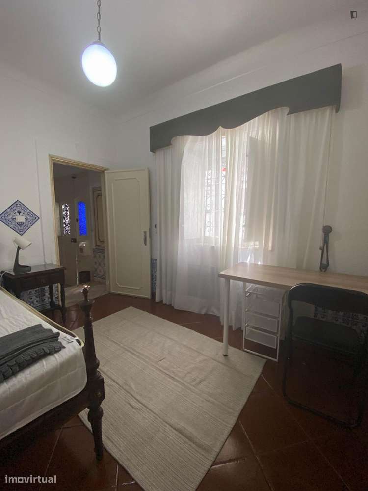 Quarto - localizado em Evora - Grande imagem: 5/10