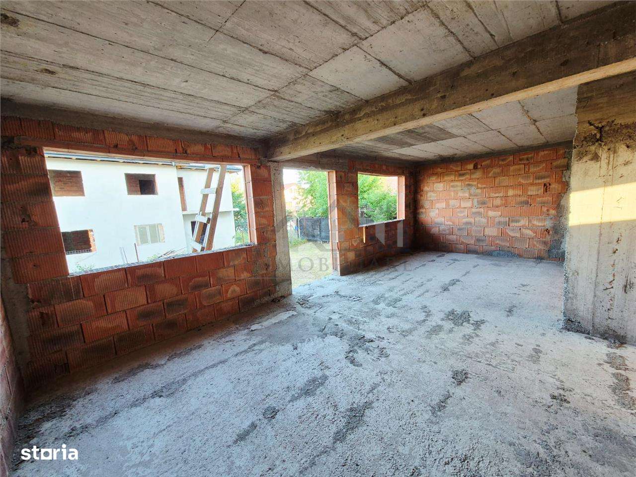 Casa de vanzare cu priveliste frumoasa - Imagine principală: 5/10