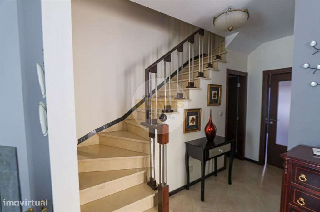 Moradia T3 | 2 Suites | Garagem e quintal - Quinta do Conde-8