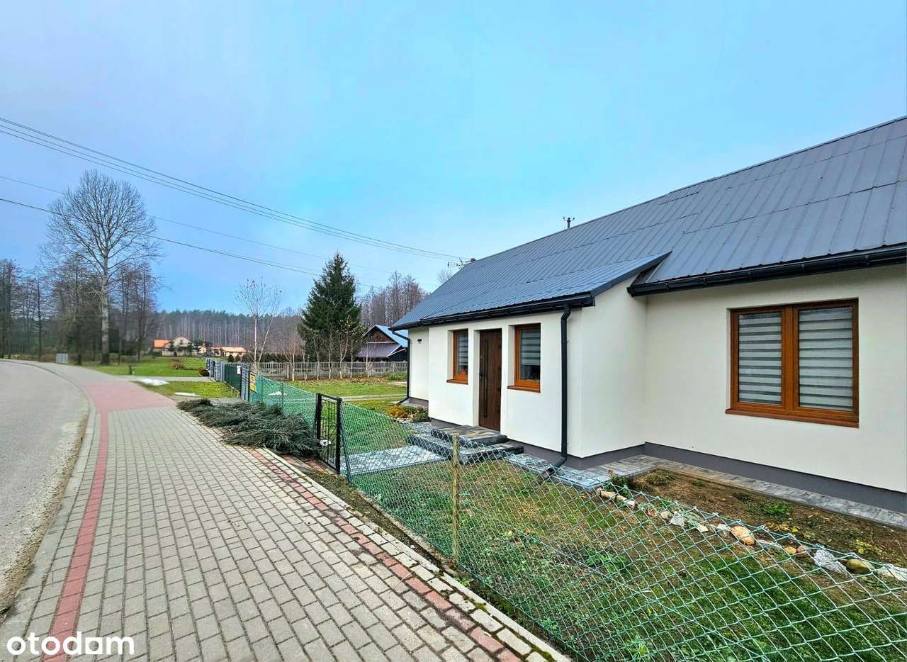 Dom wolnostojący z budynkiem gospodarczym-13