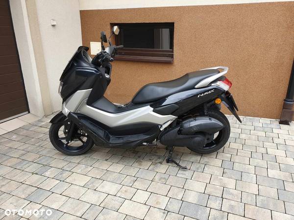 Yamaha NMAX - 7