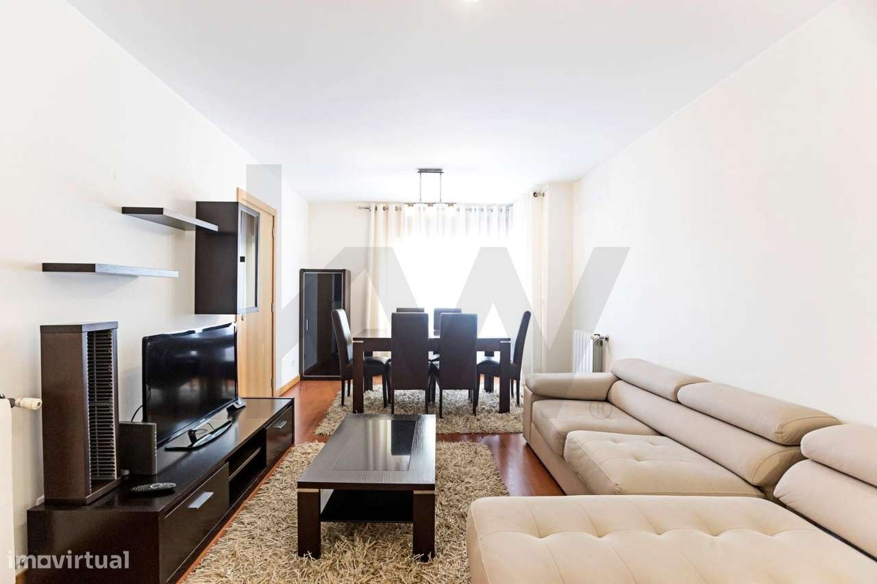 T2 Mobilado na Av. da República - 1 Suíte TV em todas as divisões e Ga - Grande imagem: 2/20