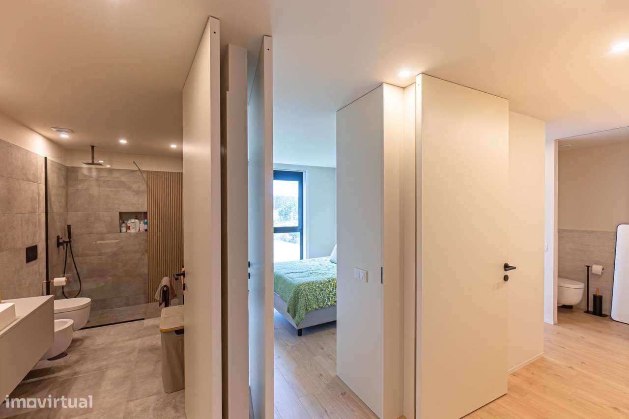 APARTAMENTO T3 DUPLEX DE LUXO | VISTA MAR | APÚLIA-33