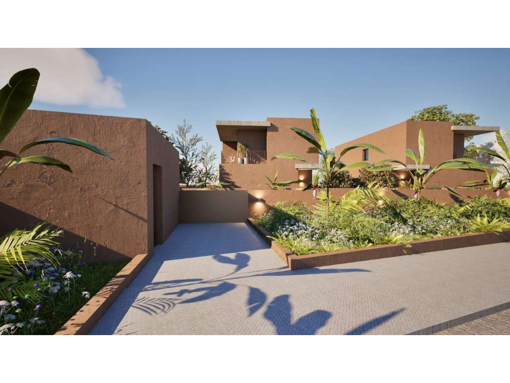 Terreno para 4 moradias em Lavra-5