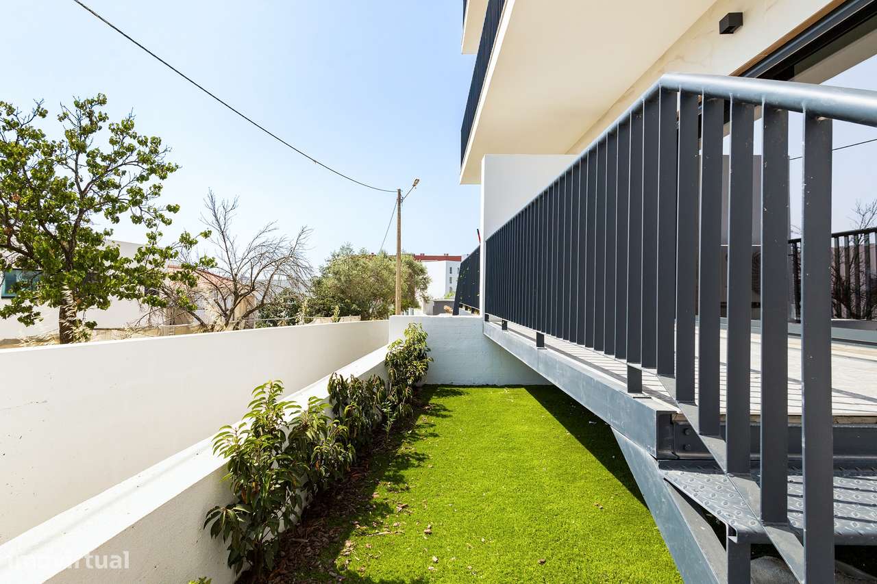 Apartamento T1 Novo em Setúbal-26