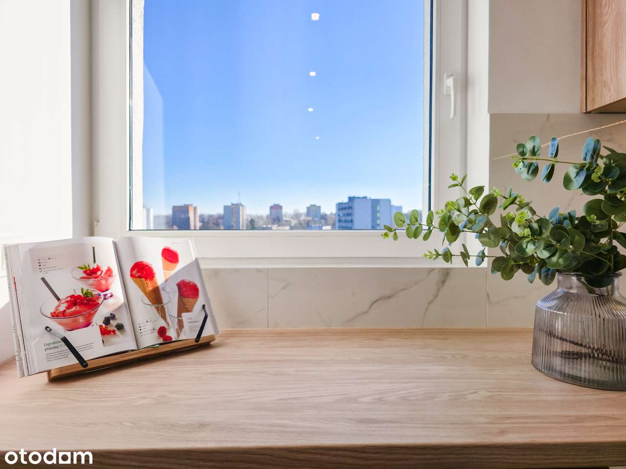 Jasne 4 pokoje blisko centrum - gotowe pod klucz!-5