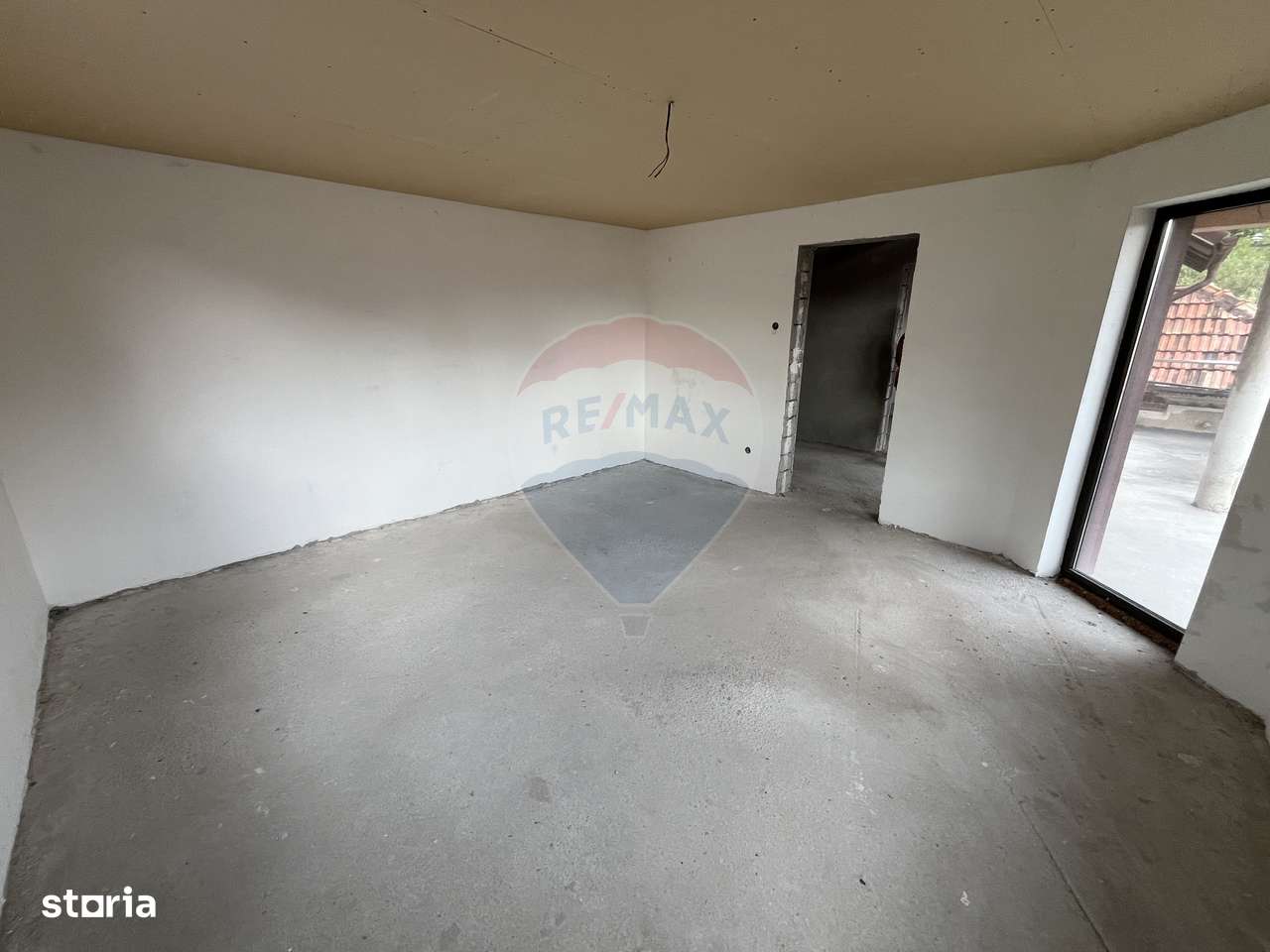 Casă de vânzare în Câmpulung la preț de apartament.-13