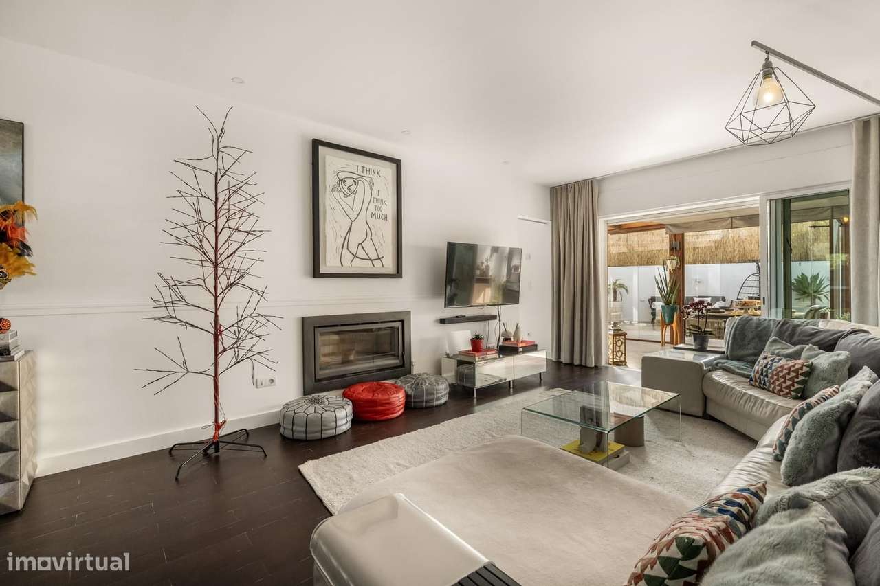 Moradia T4 com jardim, Encarnação, Lisboa-11