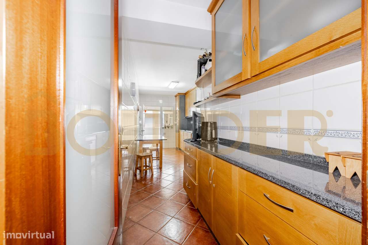 Apartamento T3 em Póvoa de Lanhoso-24