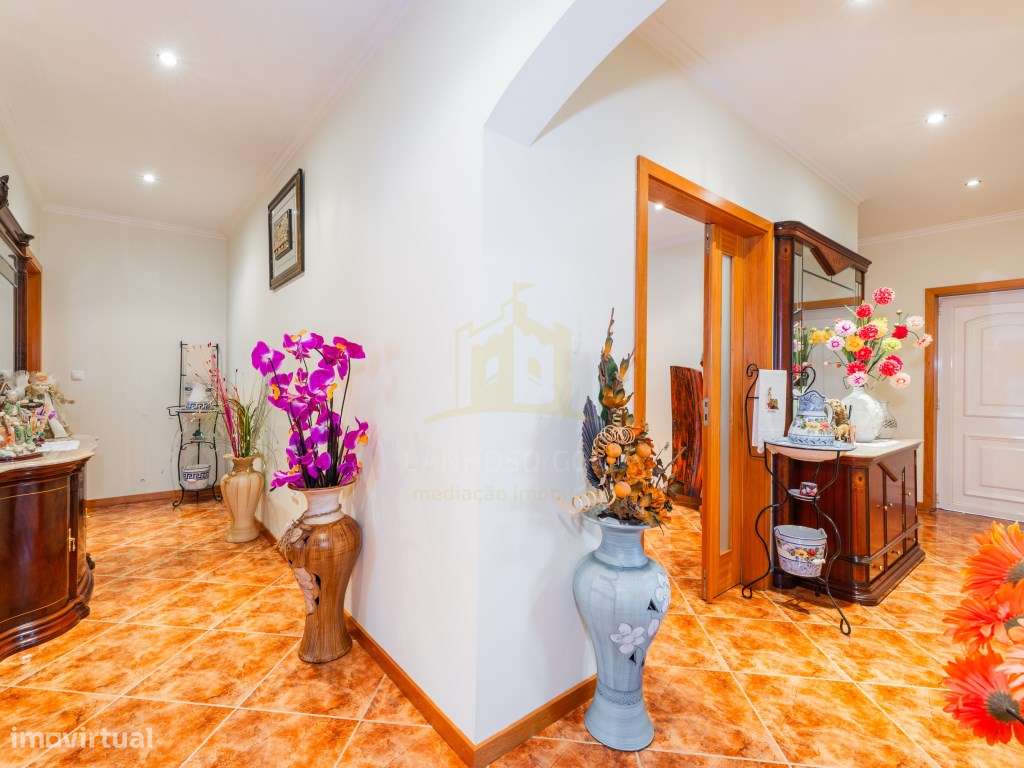 Excelente Moradia T3 em Lanhoso - Póvoa de Lanhoso-10