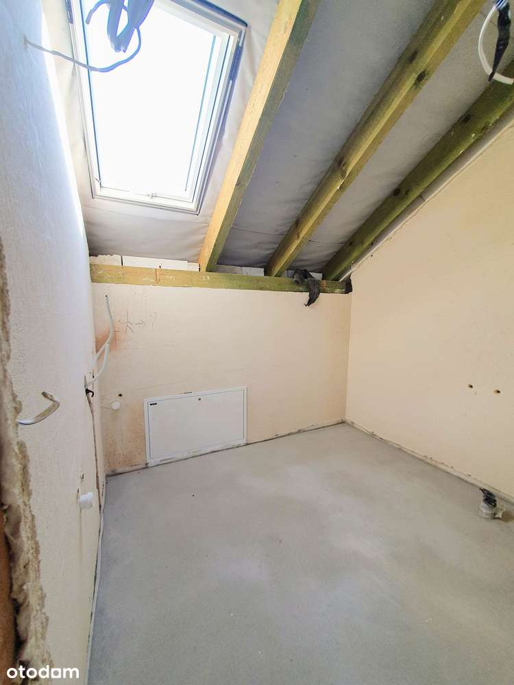 Okazja! 4 - 5 pokoi z ogródkiem, oddany do użytkowania! Bez Prowizji!-9