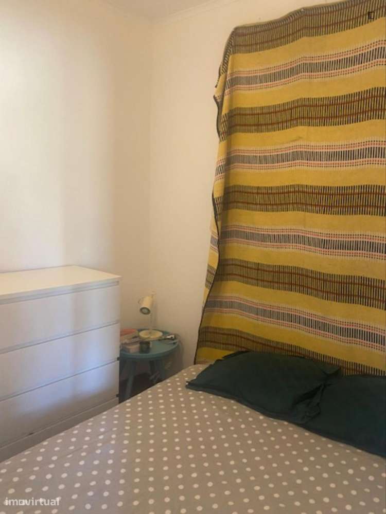 Apartamento com 1 quartos - localizado em Intendente Lisbon - Grande imagem: 4/10