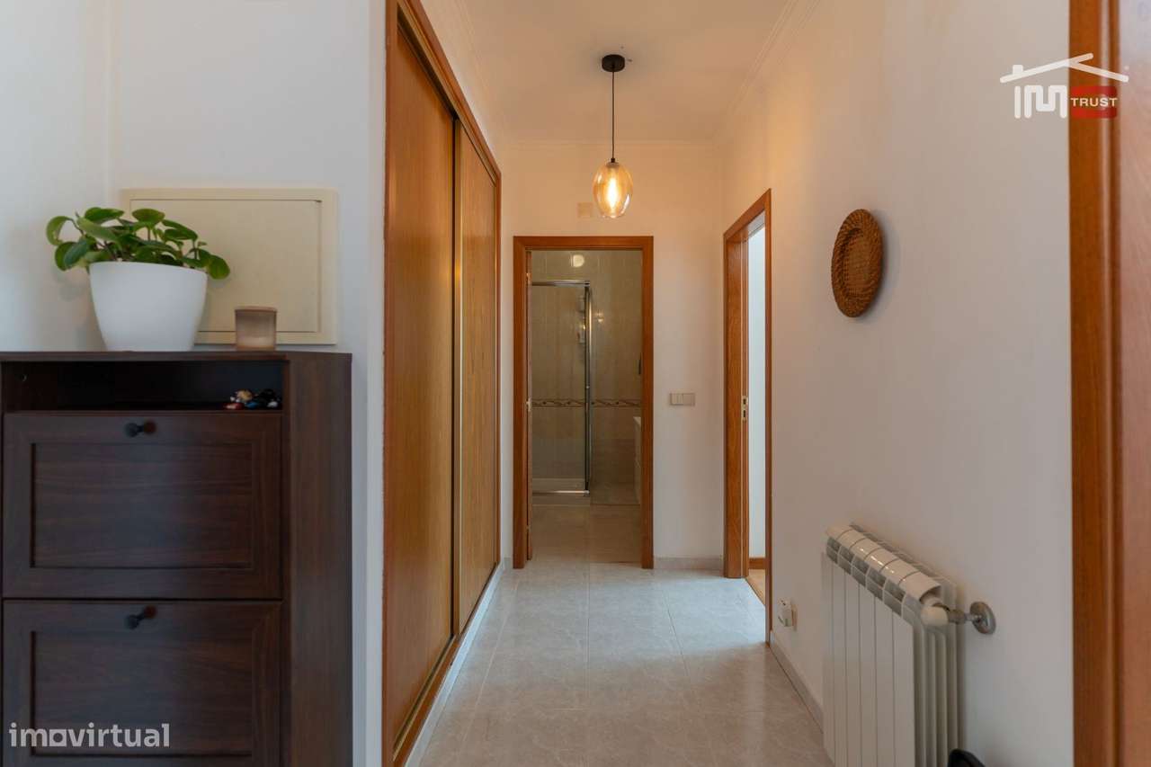 Excelente Apartamento T1 com terraço e garagem, Urbanização Pinhal ...-7
