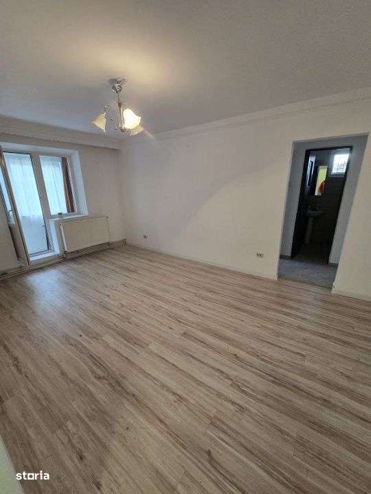 Apartament 2 camere Calea Moldovei-1