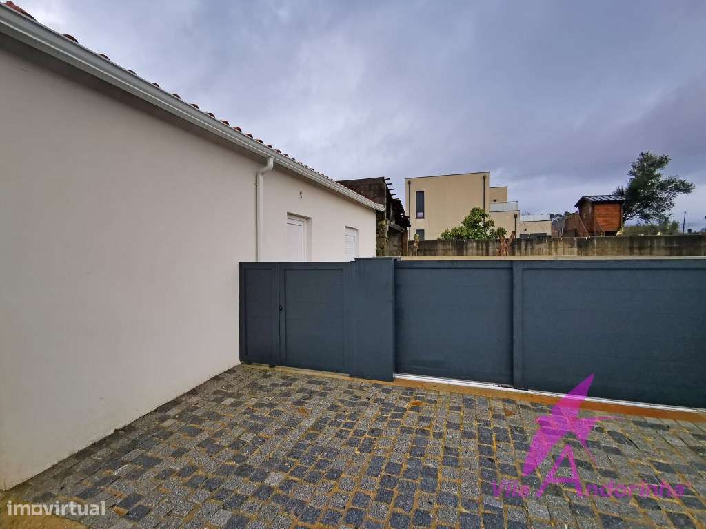Moradia térrea T2 nova em Lanheses com logradouro - Grande imagem: 2/13
