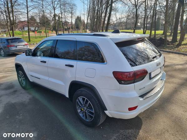 Jeep Grand Cherokee - 6