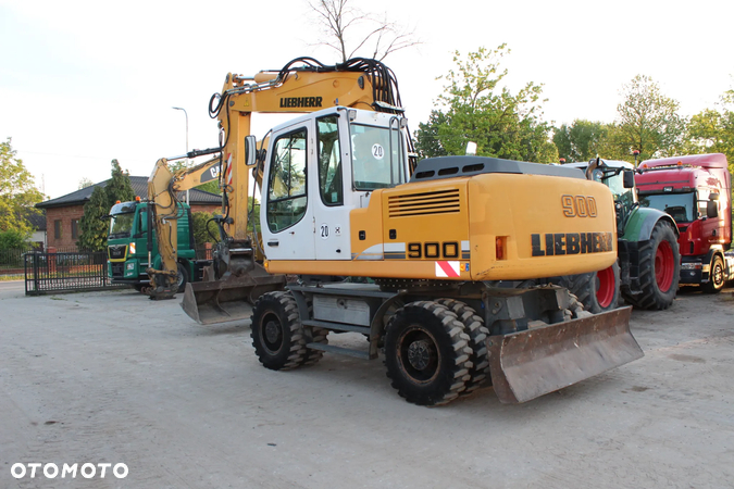 Liebherr A 900 C z Niemiec - 11