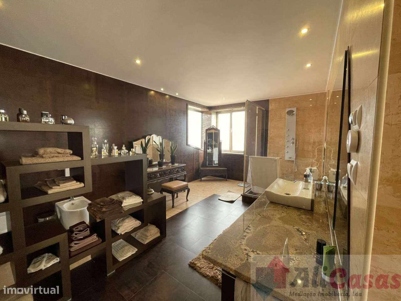 Fantástica Vivenda C/-26