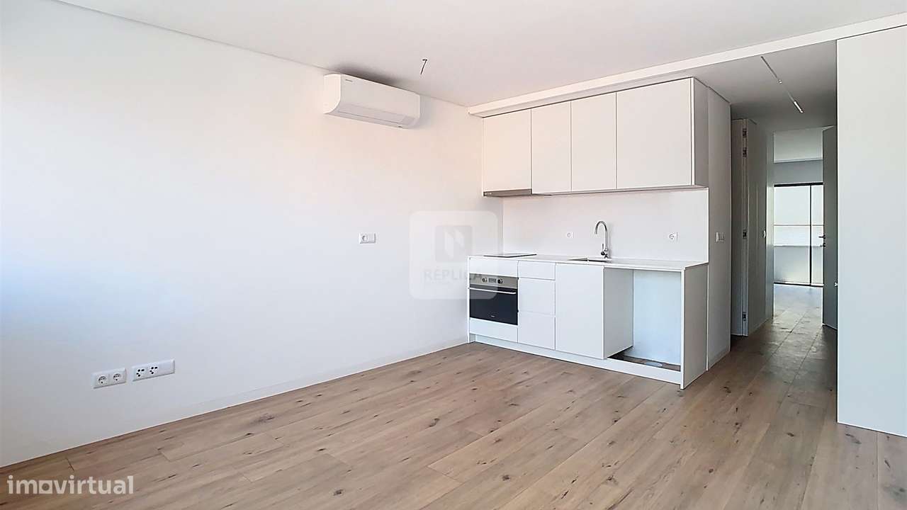 Apartamento T1 com Varanda no Centro de Matosinhos - Grande imagem: 4/14