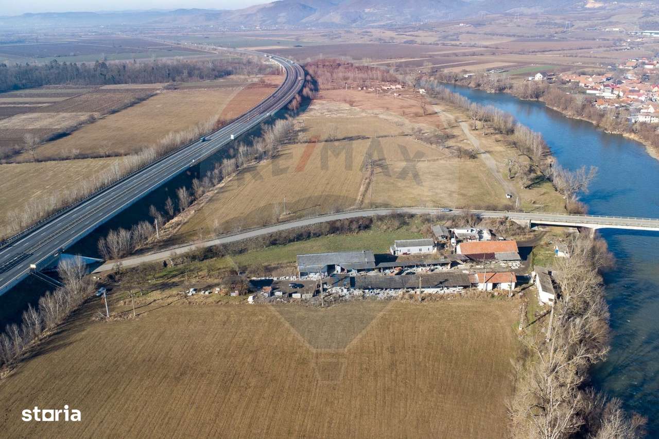 Spațiu de productie,Ferma agricola Uroi/ jud. Hunedoara - Imagine principală: 3/20