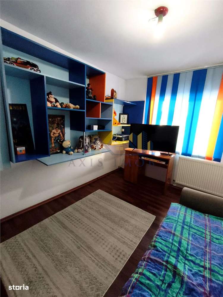 Apartamet 3 camere conf 1 semidecomandat zona Micro 3 - Imagine principală: 5/14