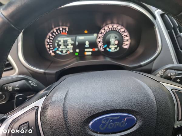 Ford S-Max 2.0 TDCi Titanium PowerShift - 14