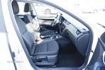 Skoda Octavia 2.0 TDI Ambition DSG - 20