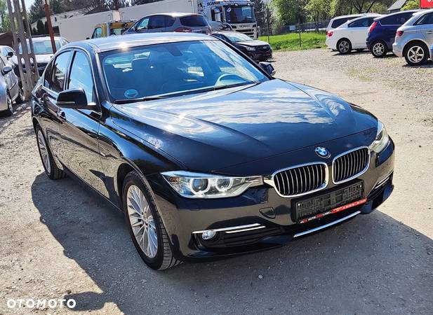 BMW Seria 3 320d Luxury Line - 2