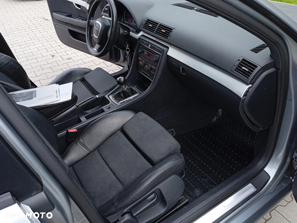 Audi A4 Avant 2.0 - 7