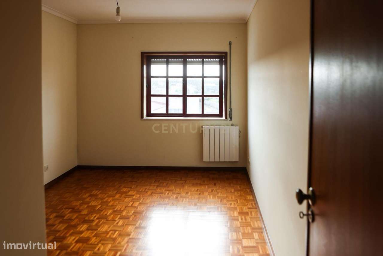 Apartamento T3 em Mira com garagem fechada-9