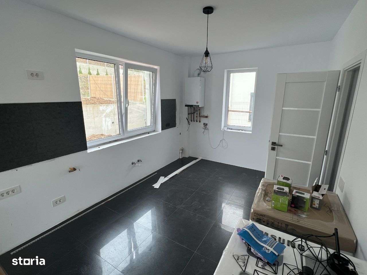 Demisol 40 mp! 470 mp teren! Vila Hlincea, Manta Rosie - Bucium - Imagine principală: 5/10