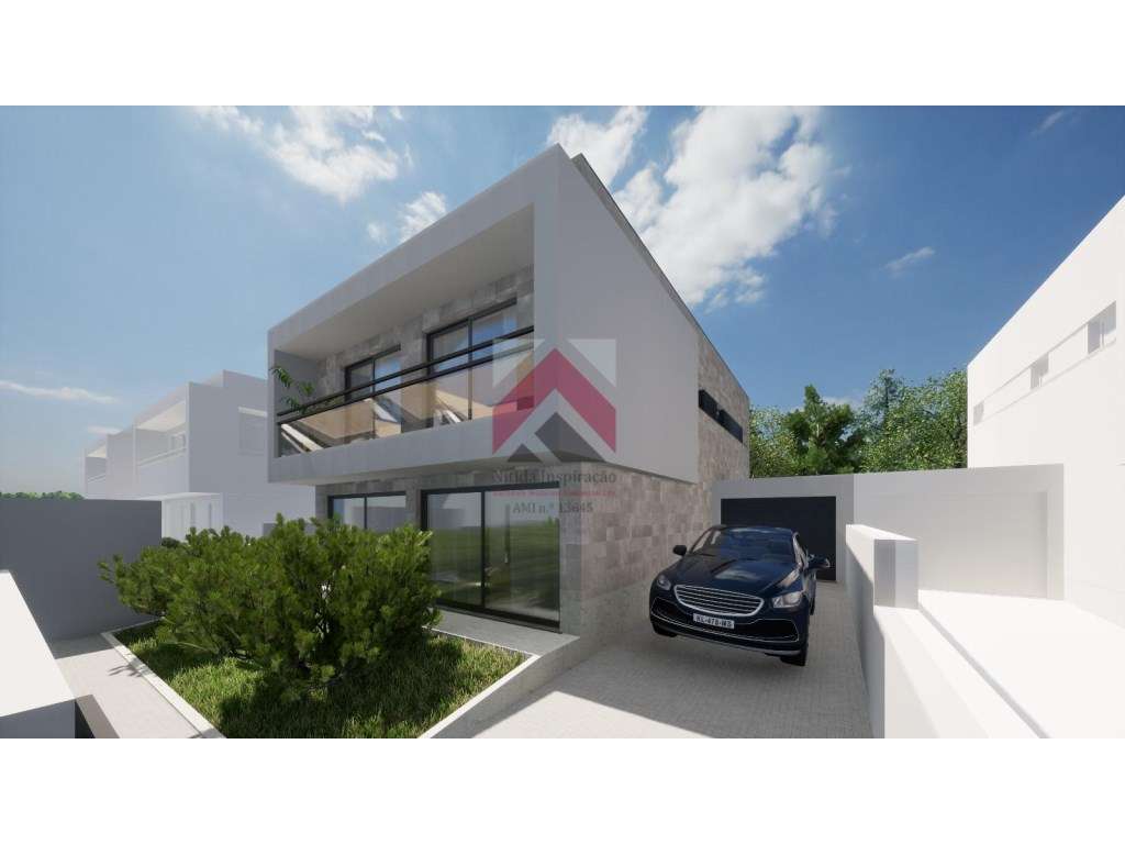 Moradia T4 geminada pela garagem de gaveto com 3 frentes à venda em...-1
