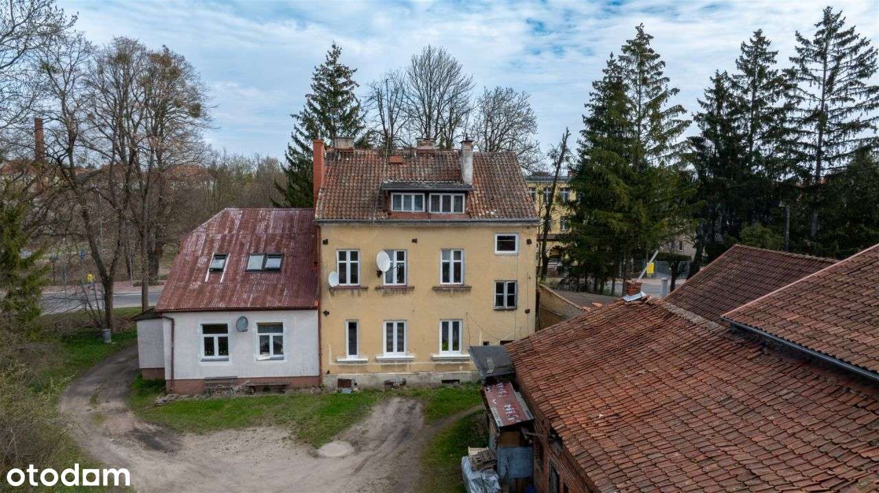 Rodzinne 4 pokoje z ogromnym ogródkiem-14