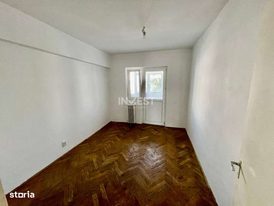 DE VANZARE-APARTAMENT 4 CAMERE-GALATA - Imagine principală: 1/15