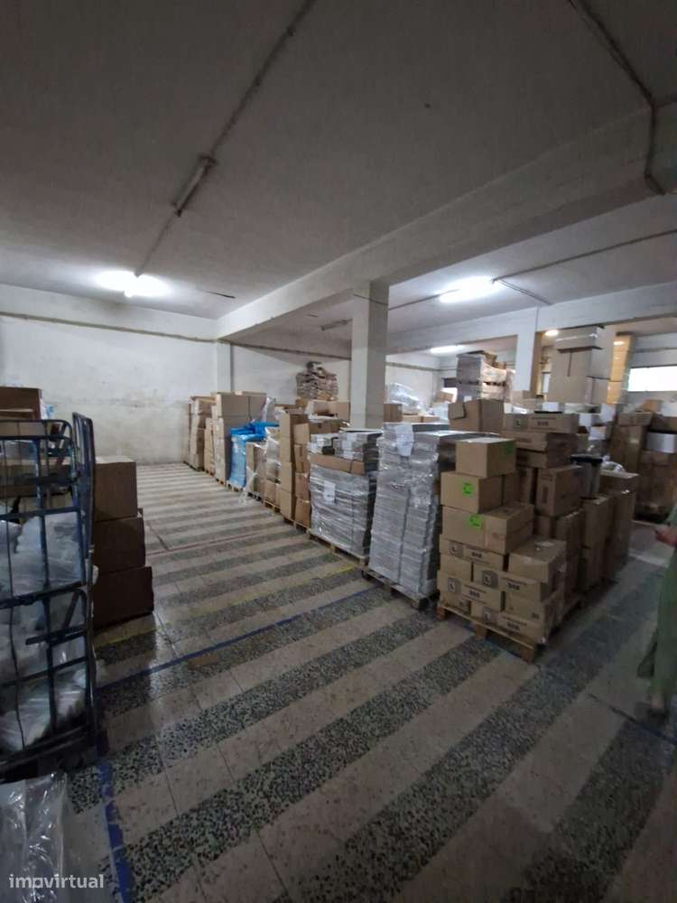 Armazém e Venda /Massama - Grande imagem: 5/19