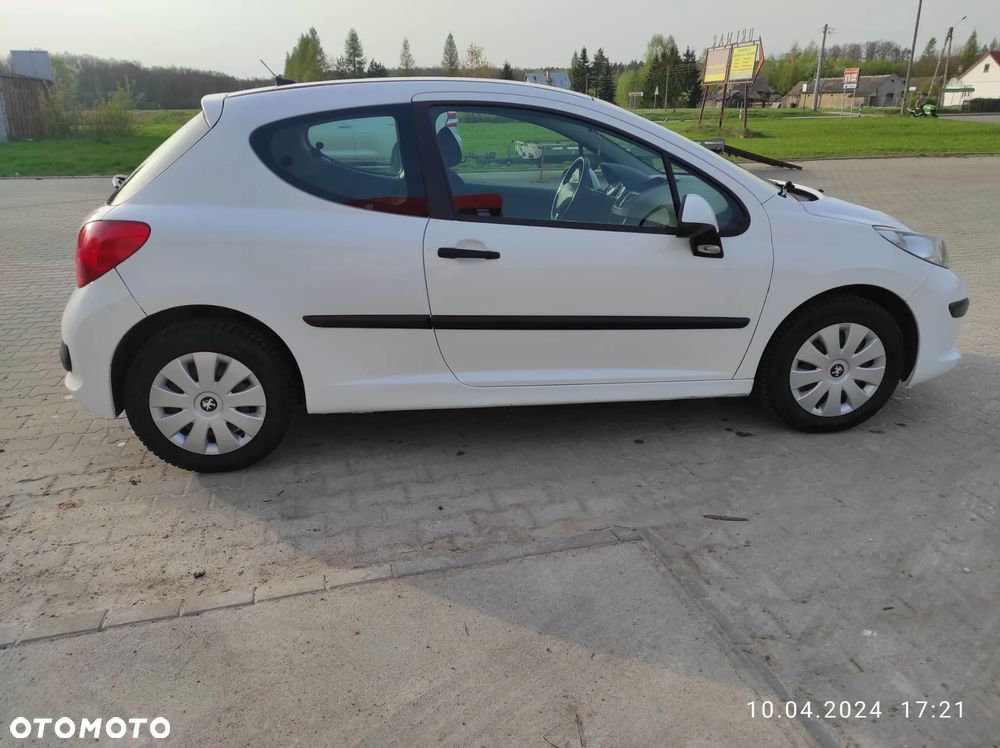 Peugeot 207