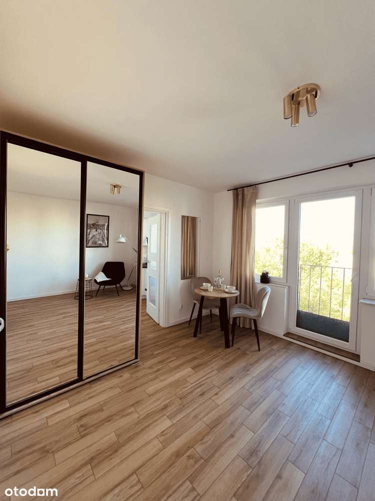 Jasne, ciepłe mieszkanie | Mokotów | metro, lotnisko | dog friendly