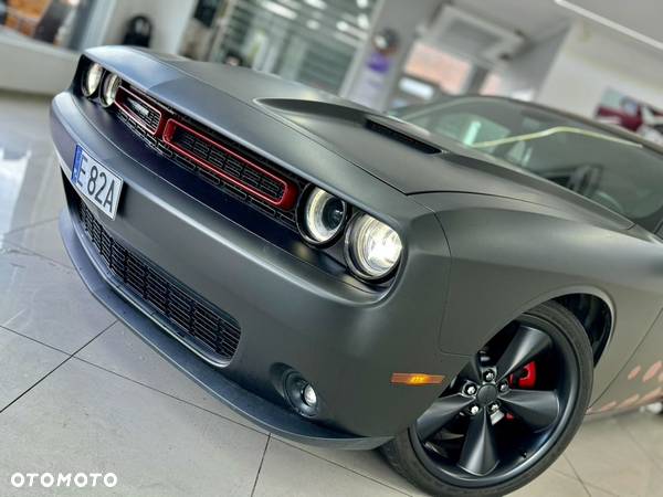 Dodge Challenger Automatik R/T Plus - 21