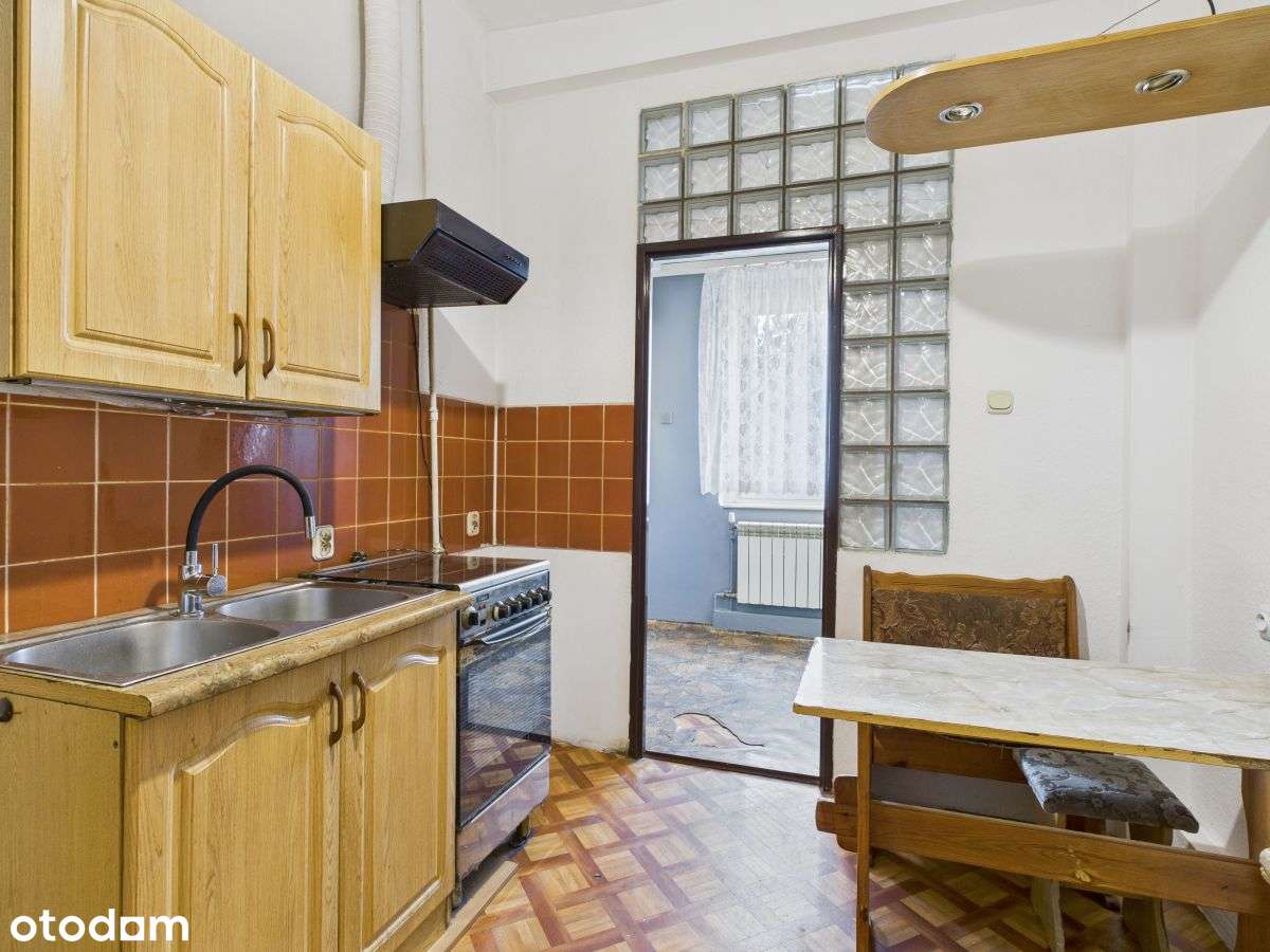 Chorzów Batory - 2 pokoje z potencjałem.-10