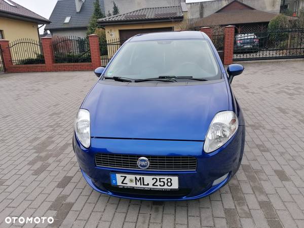 Fiat Punto 1.4 16V Dynamic - 9