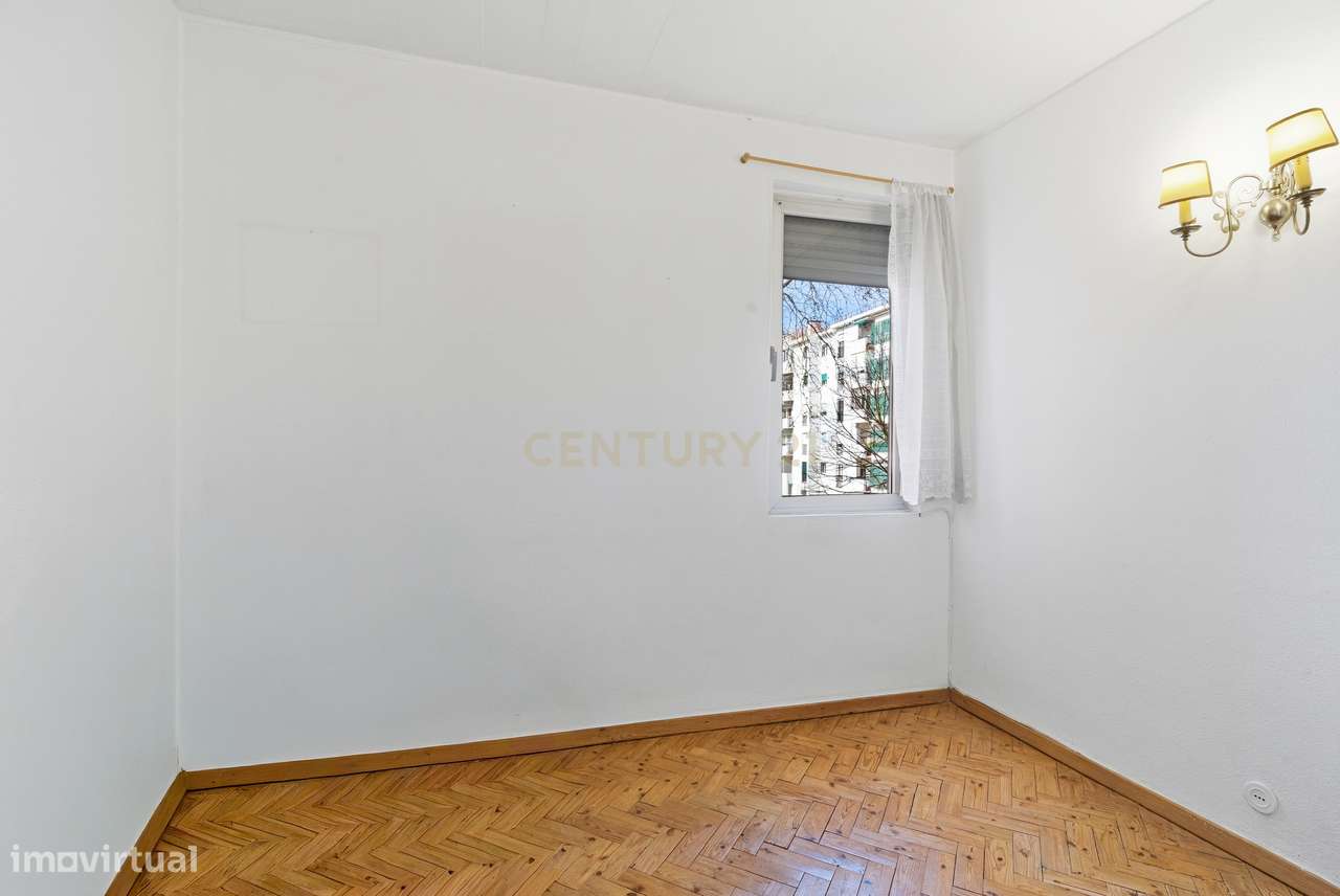 Olivais T4 para venda-8